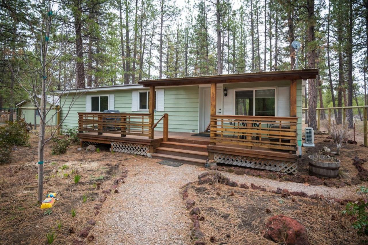 Bluegrass Villa Sisters Exterior photo